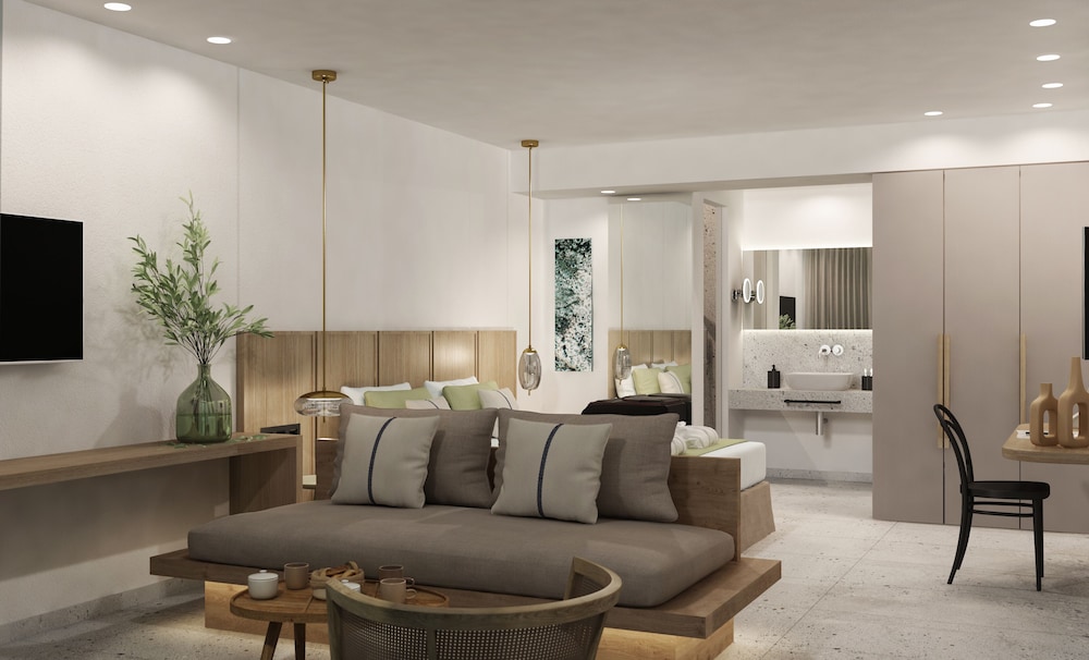 Executive Suite Sea View