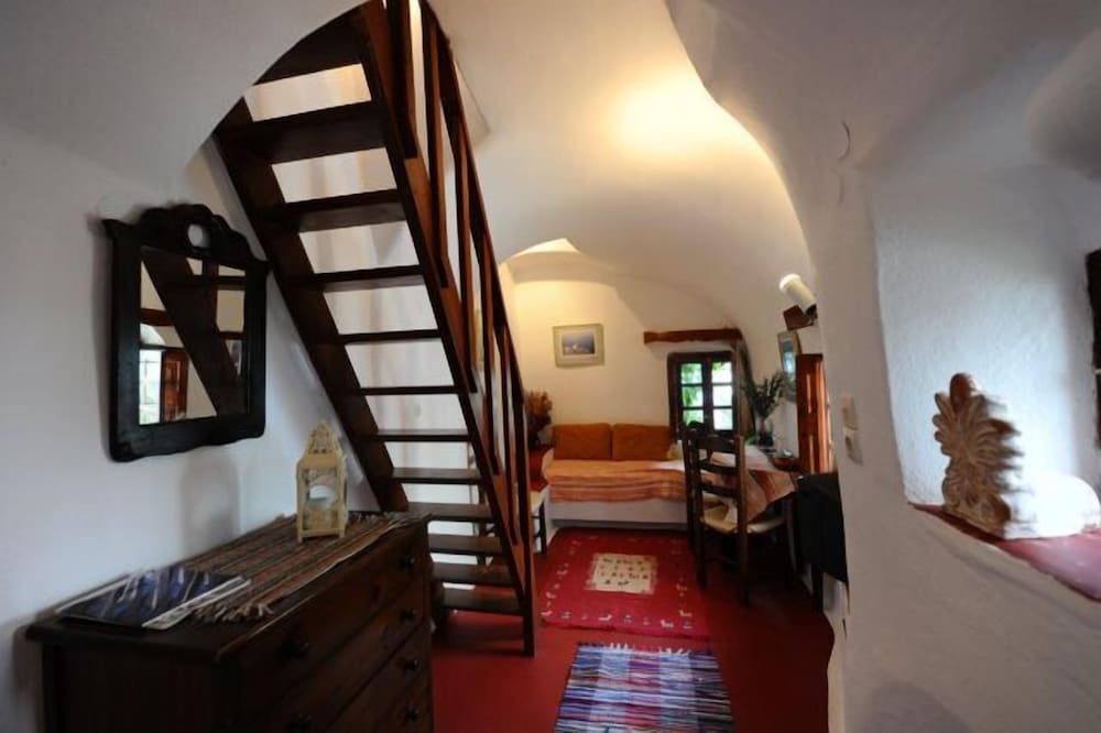 Standard Room - Photo 8