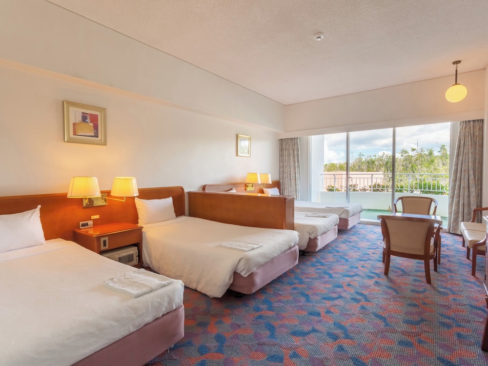 Ocean Tower & Wing Tower/ View/Room Type Unspecified Non-Smoking - Photo 2