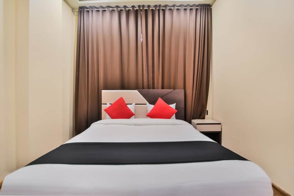 Diamond Room photo 3