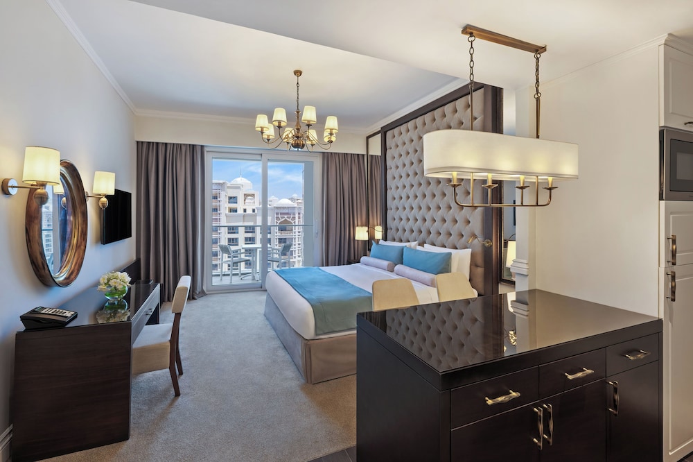 Superior Studio - Private Beach, Infinity Pool, Lazy River & Kids Club Access