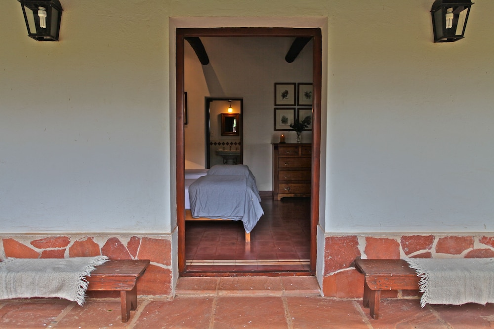 Standard Double Room, 2 Twin Beds photo 2