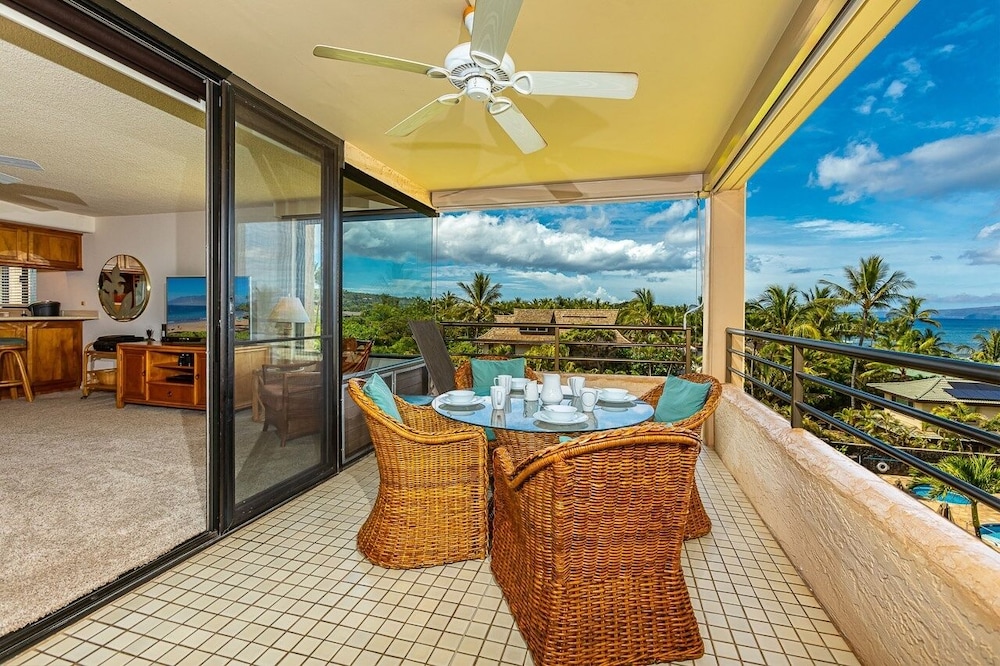 Condo, 2 Bedrooms