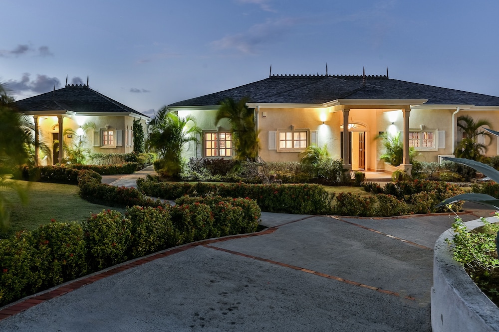 Villa, 3 Bedrooms photo 2