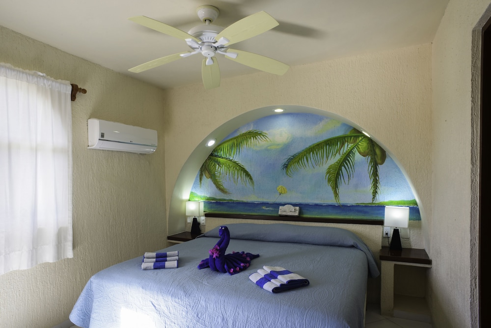 Standard Room, Pool View