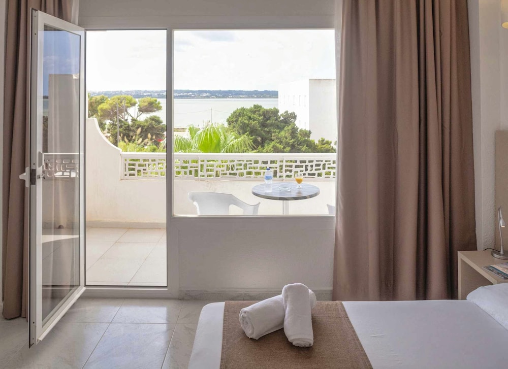 Double Room, Lake View photo 2