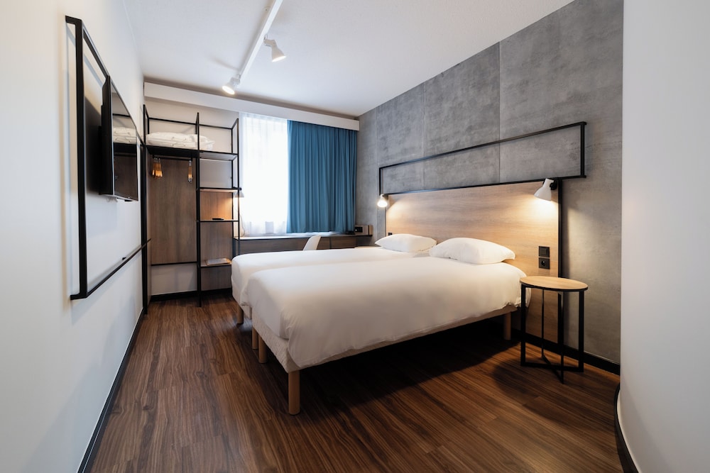 Standard Room, 2 Twin Beds