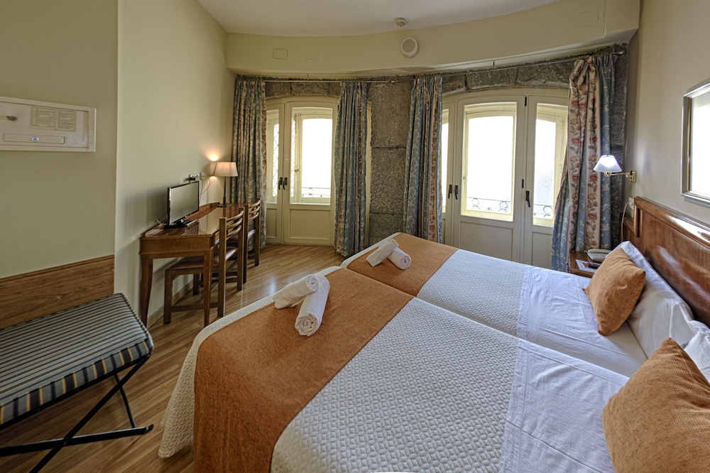 Superior Double Room (Exterior) - Photo 7