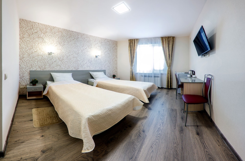 Standard Twin Room photo 2