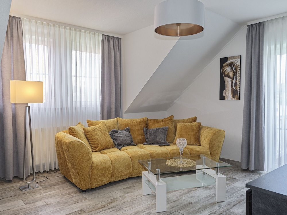 Suite, Ensuite, Lake View (mit Balkon) - Photo 5