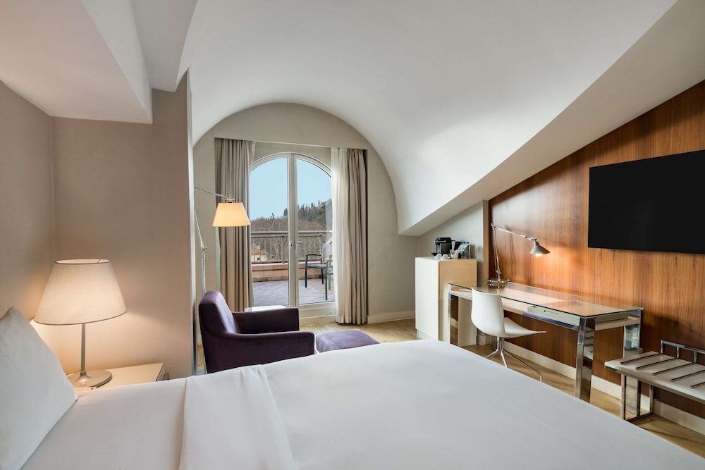 Premium Room, Terrace, Partial Sea View photo 1
