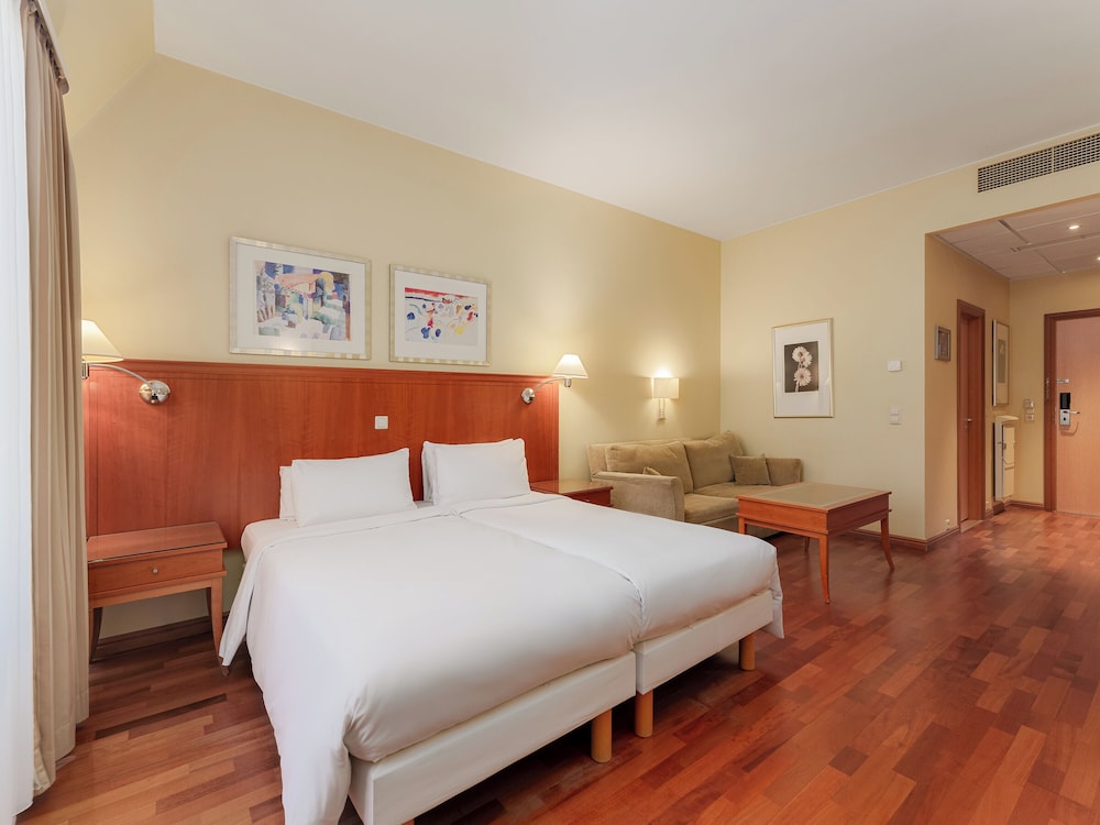 Superior Room - Photo 12