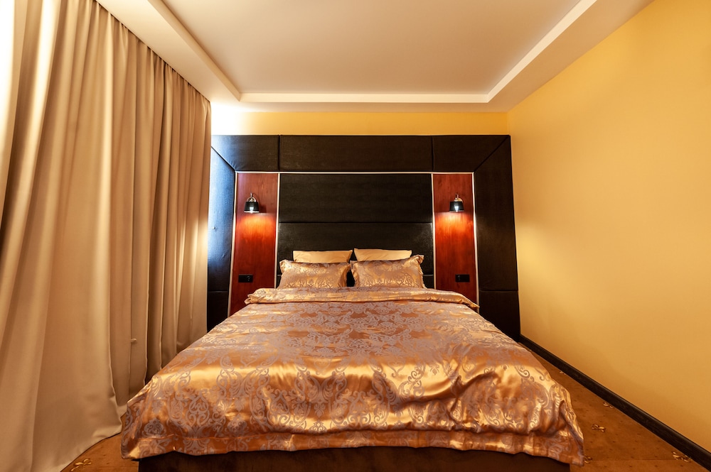 Deluxe Studio Suite photo 1