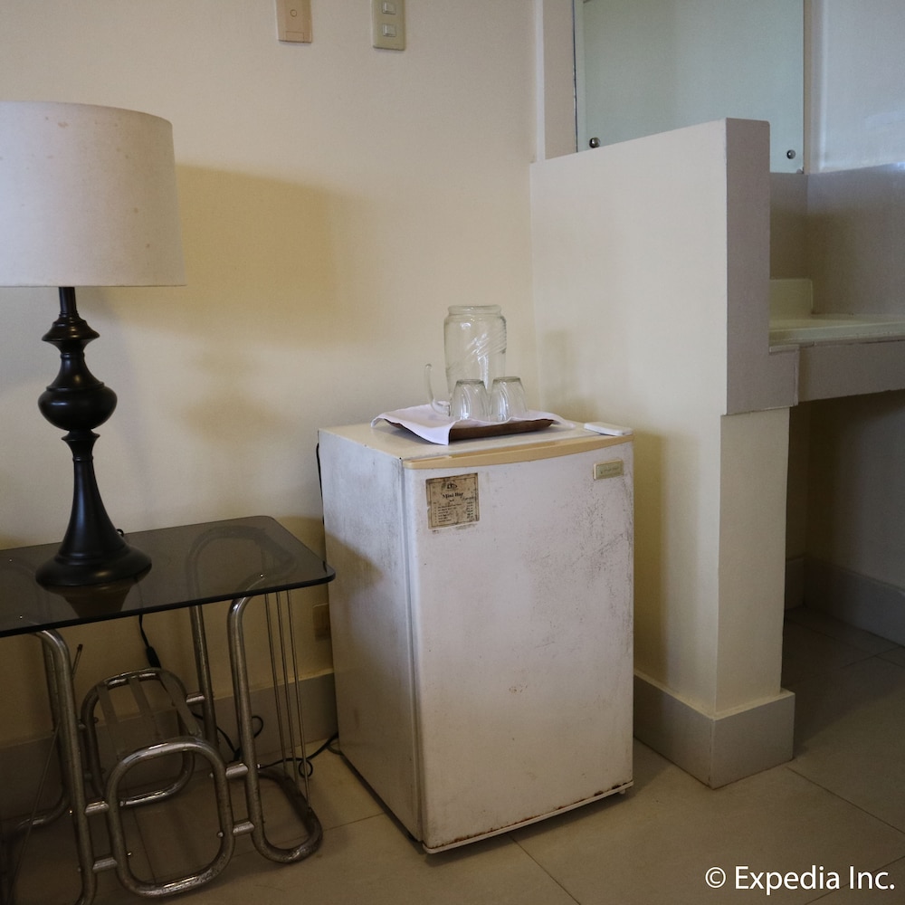 Deluxe Room, Jetted Tub photo 2