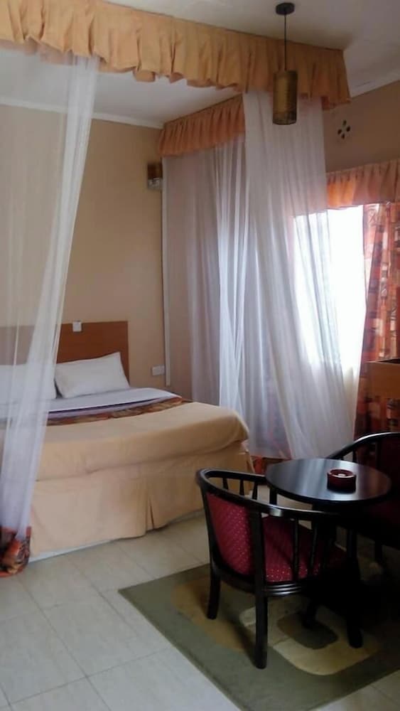 Deluxe Double Room, Garden View