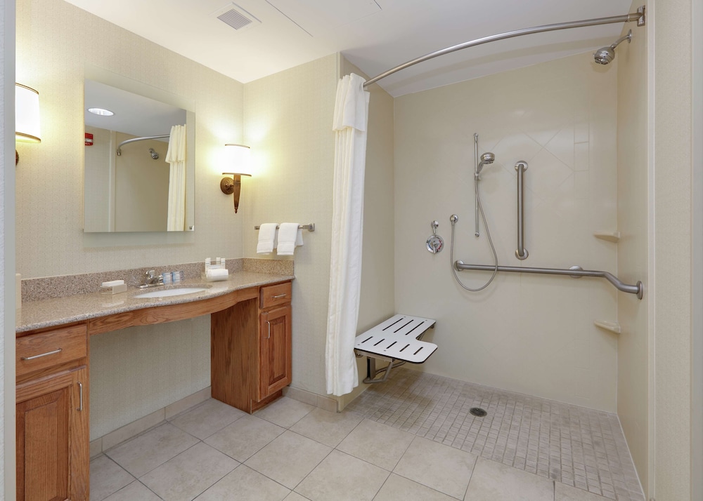 Suite, Multiple Beds, Accessible, Non Smoking - Photo 12