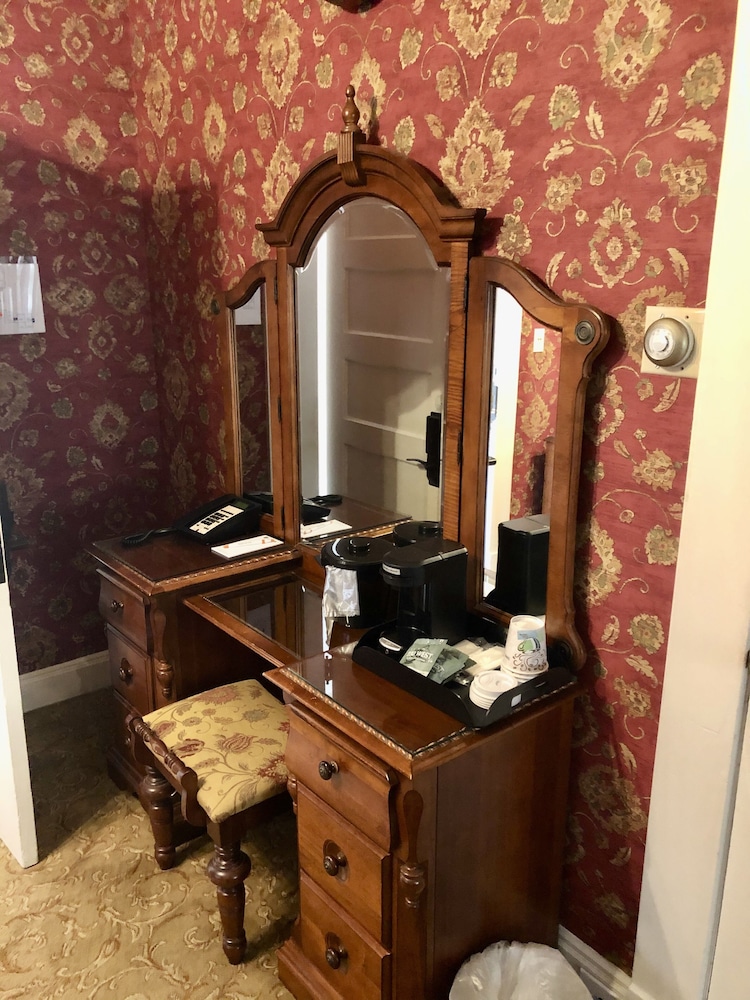 Deluxe Room (Castle Room) photo 2