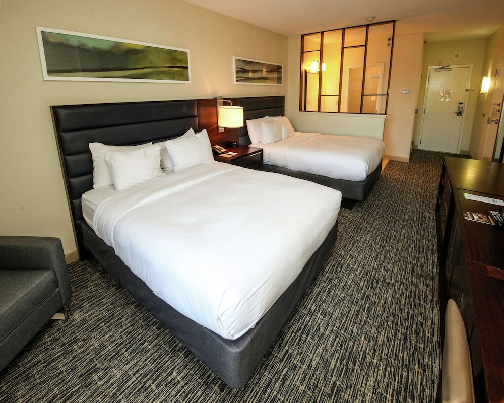 Room, 2 Queen Beds, Non Smoking