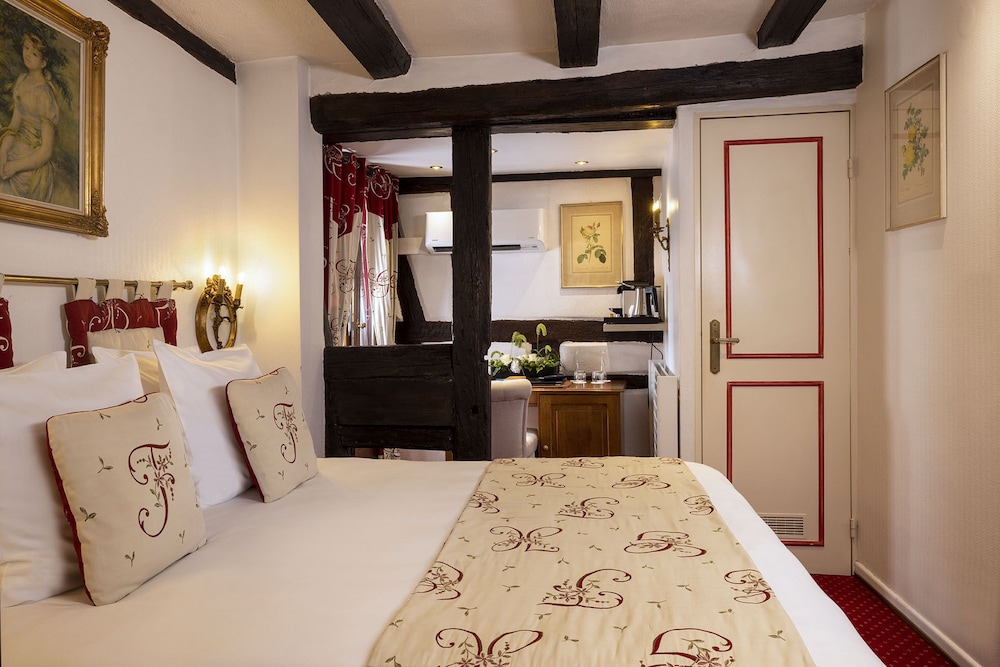 Small Double Room photo 1
