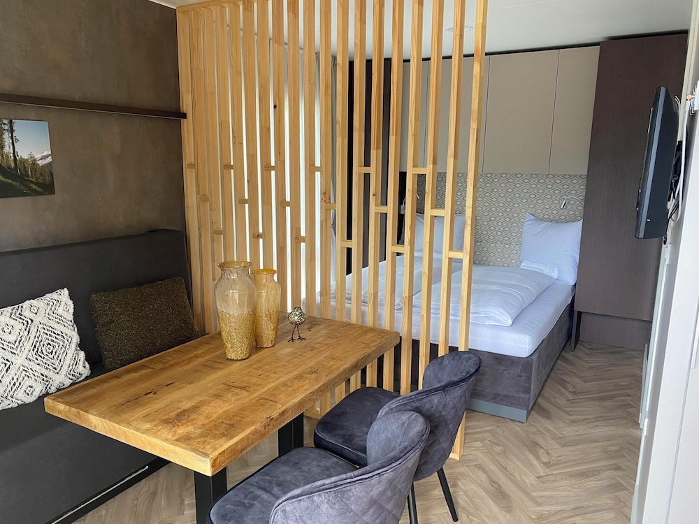 Comfort Room photo 2