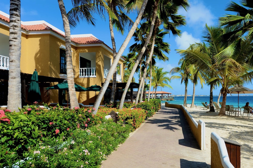 Beachfront One Bedroom Suite