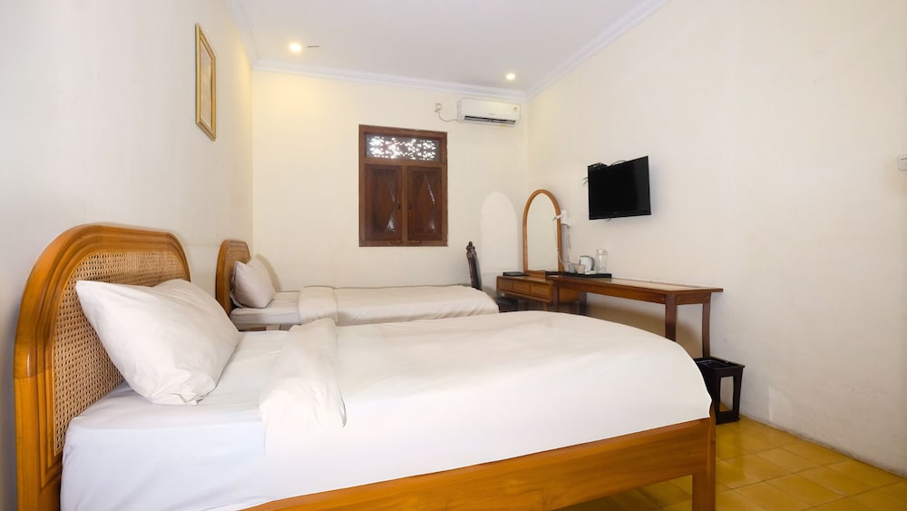 Deluxe Twin Room - Photo 3