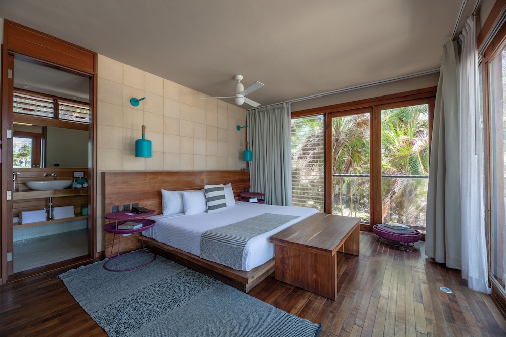 Partial Sea View Room