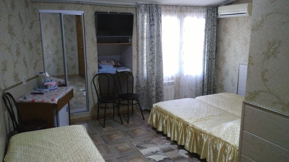 Comfort Triple Room, Balcony