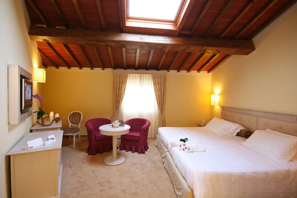 Superior Room - Photo 3