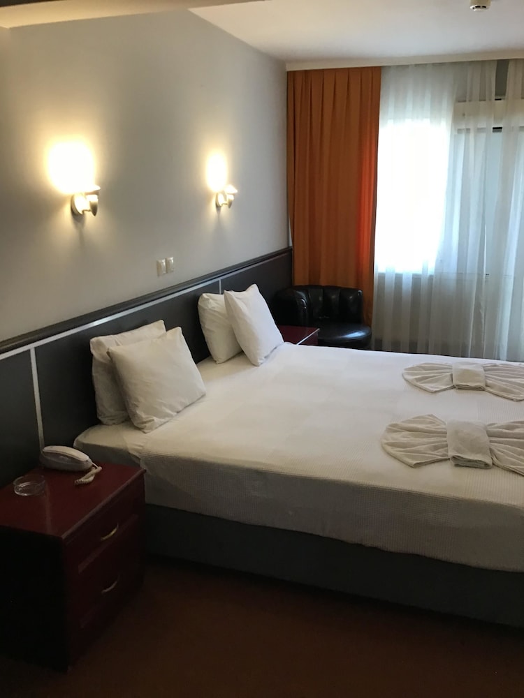Standard Double Room photo 1