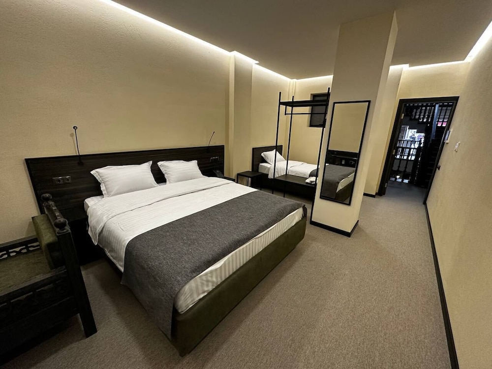 Standard Triple Room, Multiple Beds