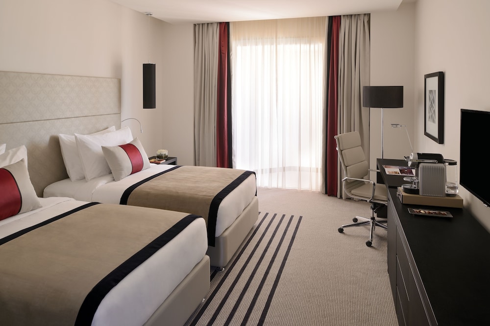 Premium Room - Photo 7