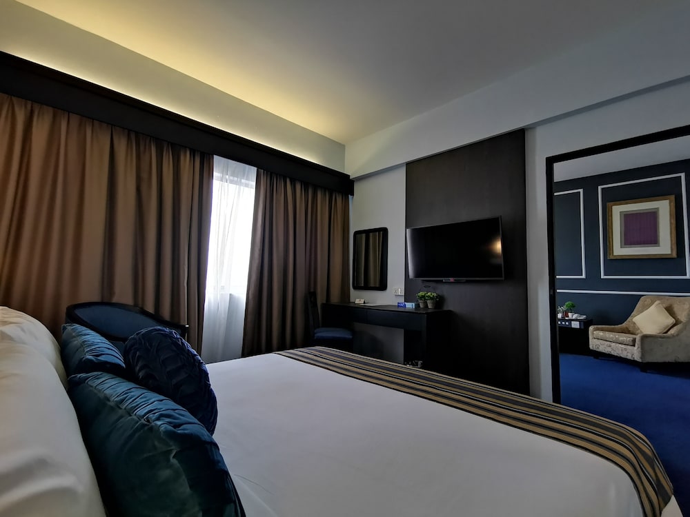 Junior Suite, Non Smoking photo 2