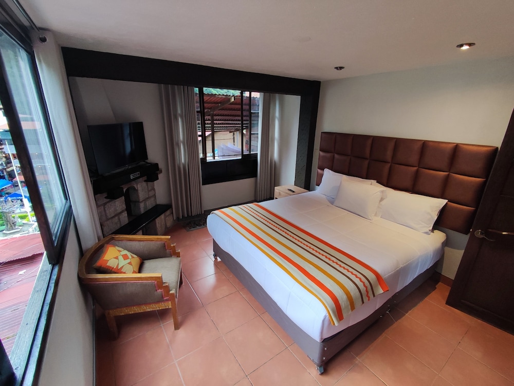 Deluxe Double Room photo 2
