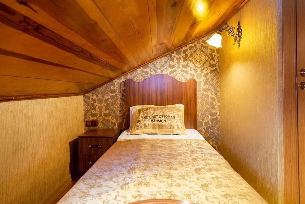 Single Room photo 3