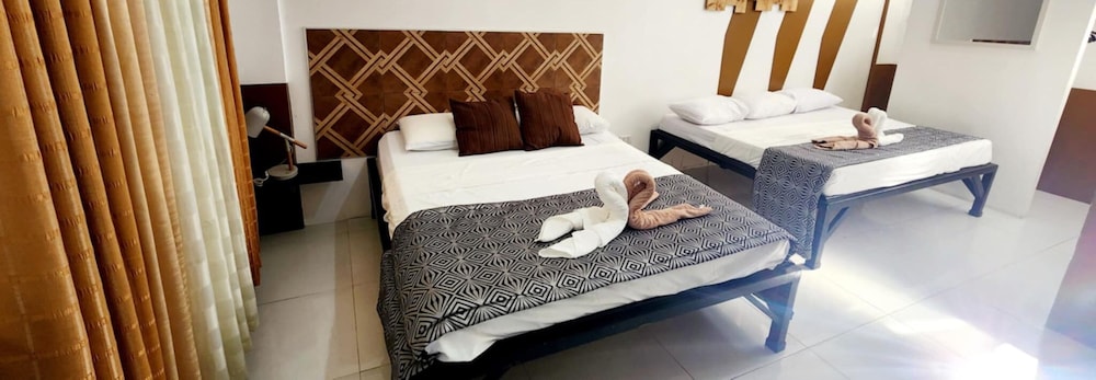 Comfort Room, Mountain View