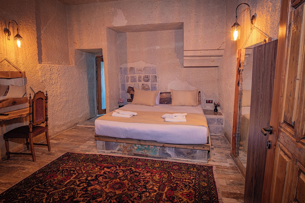 Standard Room, Courtyard View