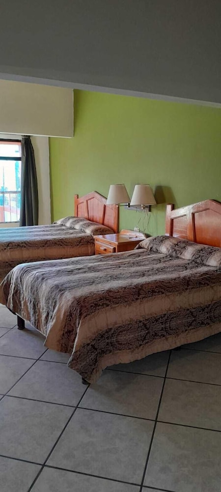 Double Room, 2 Double Beds photo 2