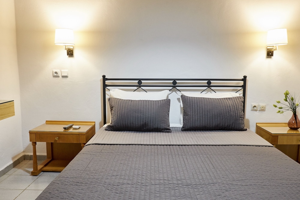 Room, 1 Double Bed, Garden View photo 2