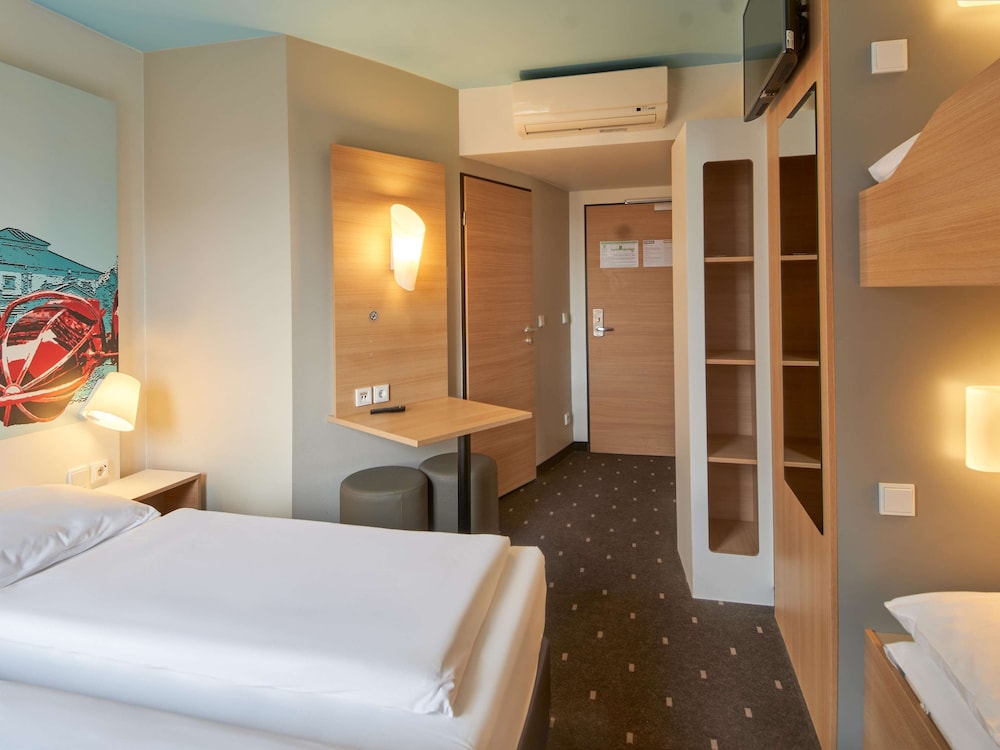 Quadruple Room photo 2