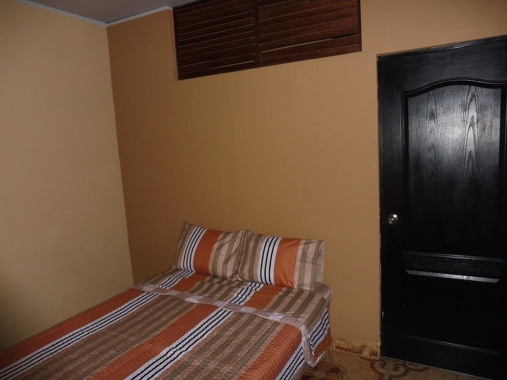 Single Room, 1 Twin Bed (With Air Conditioner) photo 1