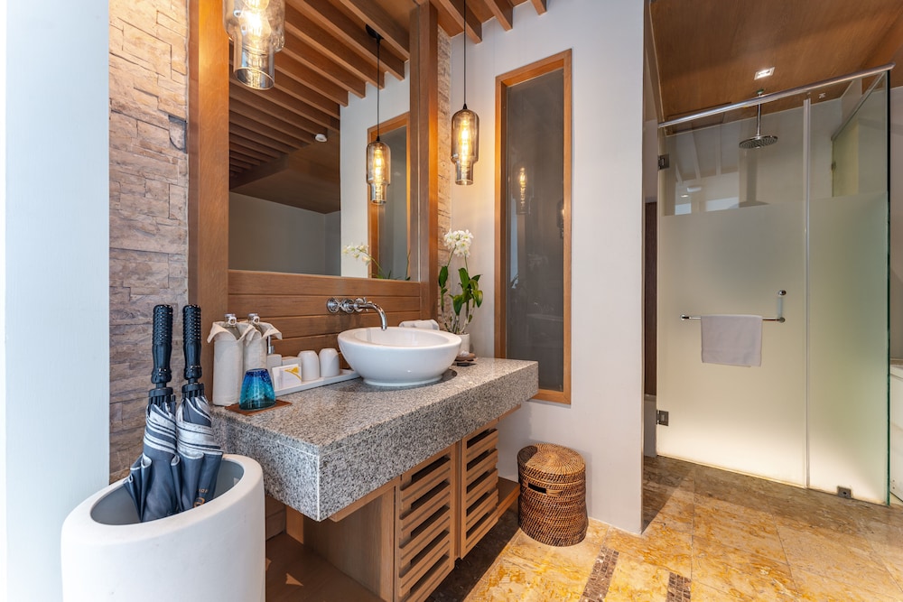Ocean View Loft (Adults Only) - Photo 6