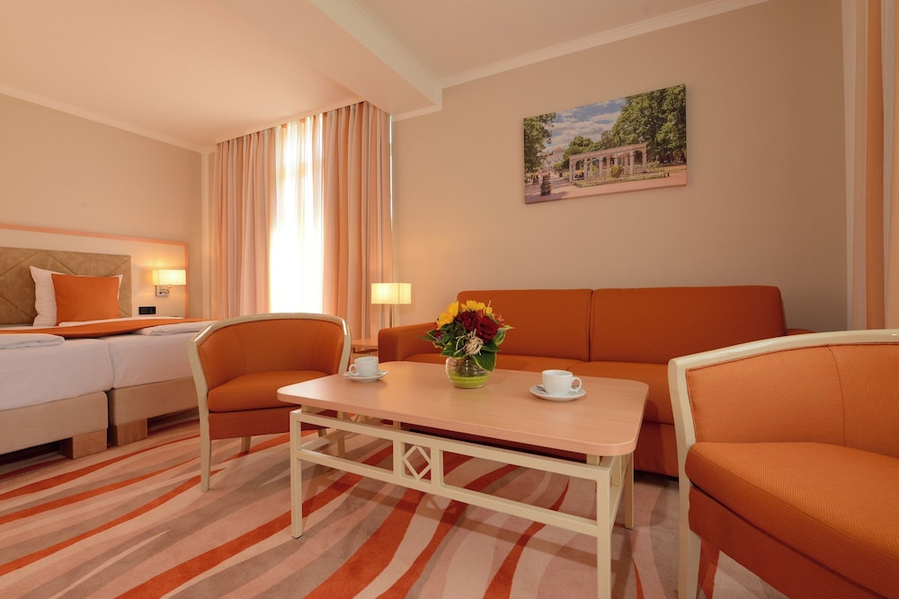 Junior Suite (Located to the Sea Side)