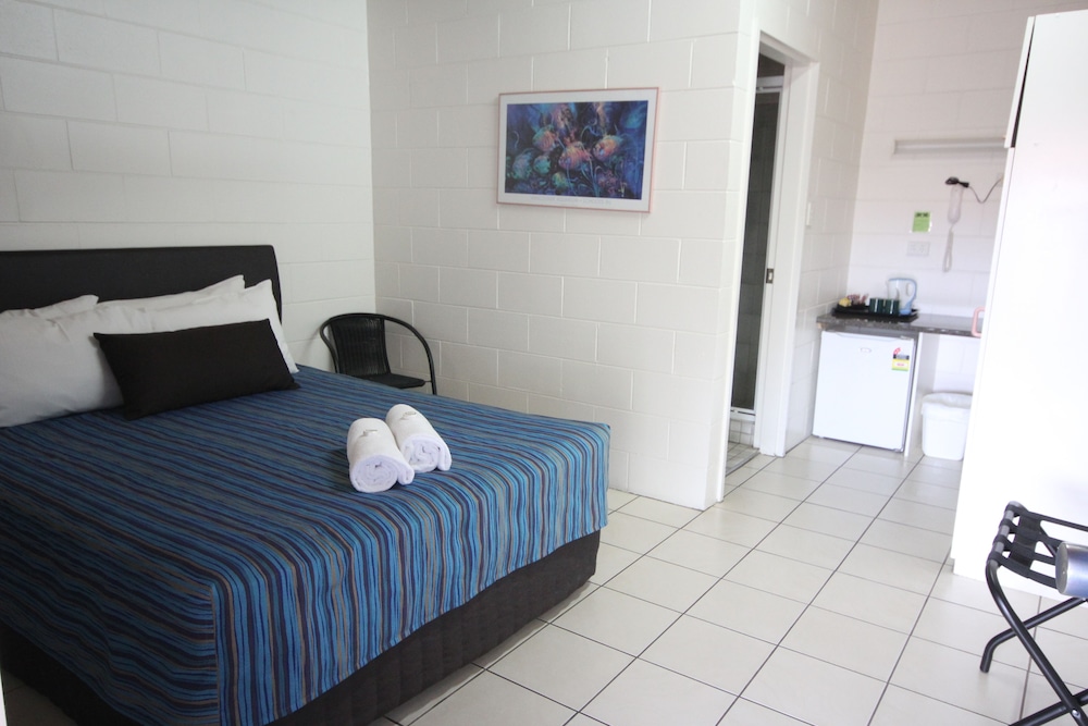 Standard Room, Non Smoking (Single Room Only) photo 1