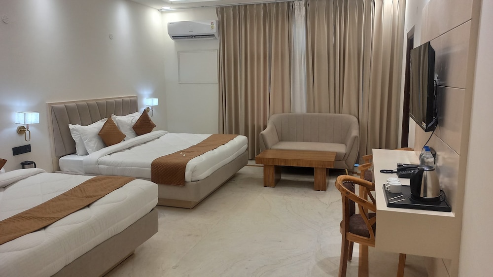 Family Double Room photo 1