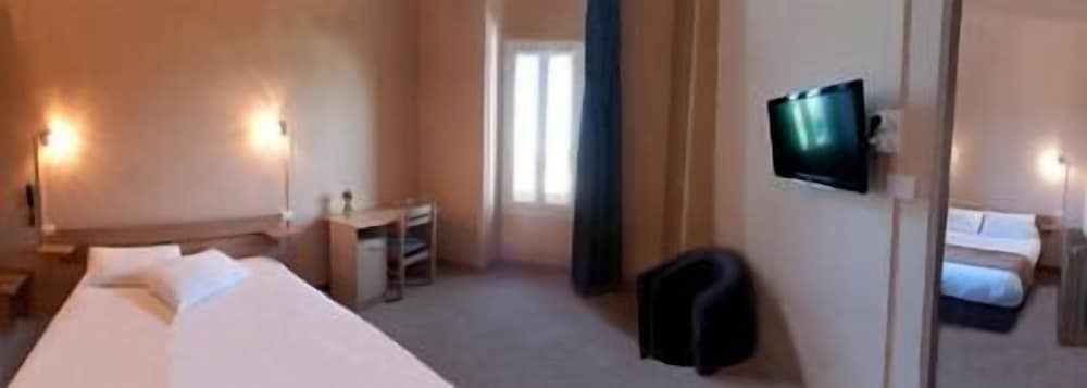 Comfort Twin Room photo 3
