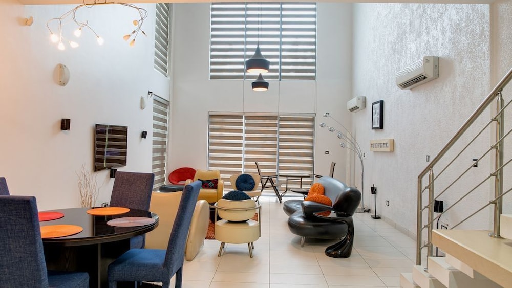 One Bedroom Apartment