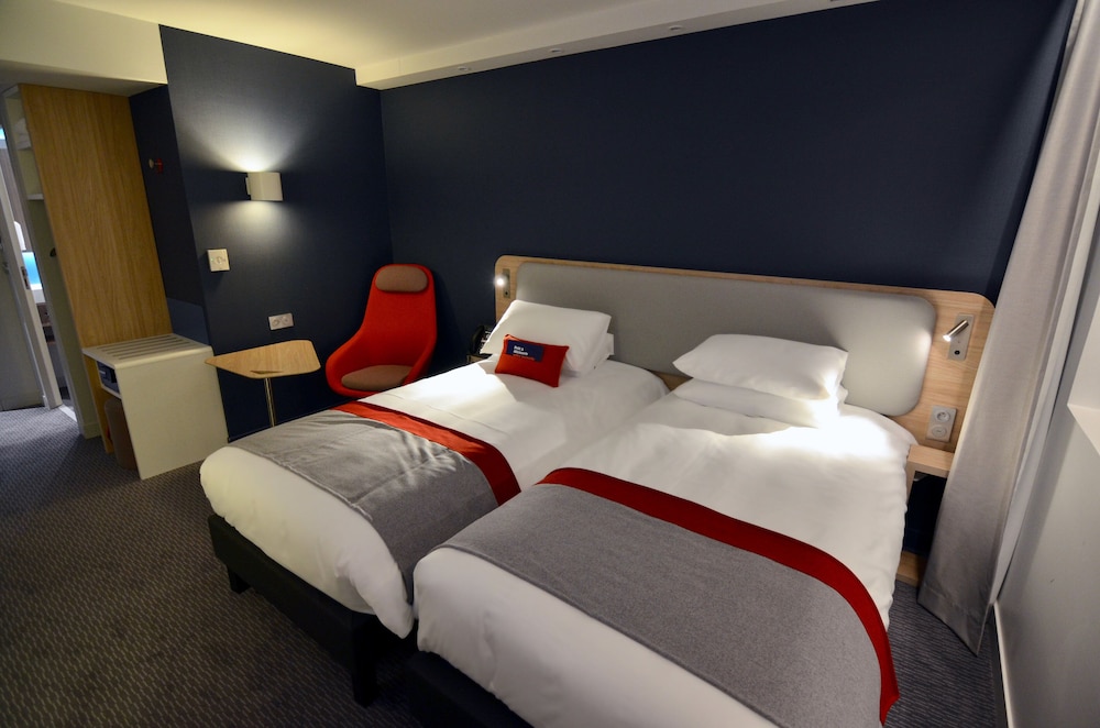Standard Room (Free Breakfast)