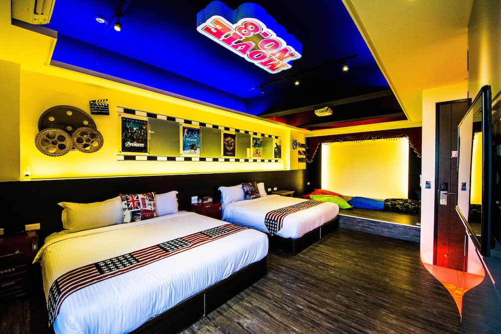 Movie Quadruple Room photo 1
