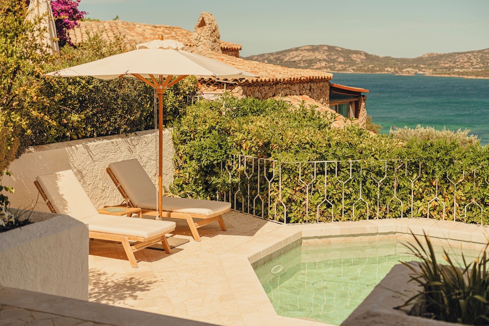 Suite (Mountain Pool) - Photo 4